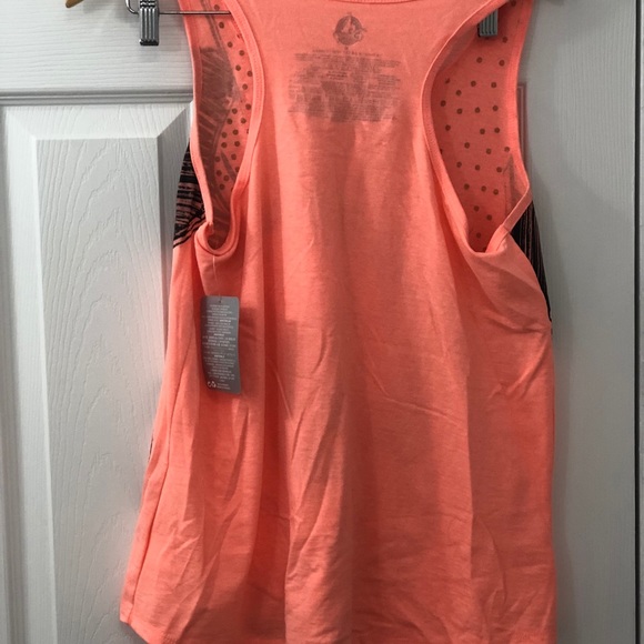 NWT Disney Minnie Mouse Tank Top Woman’s - Picture 5 of 5